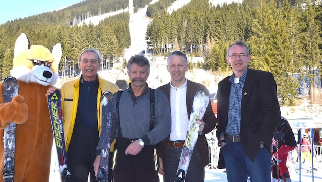 Vertreter der â01EInitiative Polsterlift neuâ01C und der Präbichl-Bergbahnen sind zuversichtlich (Bild: Heinz Weeber)