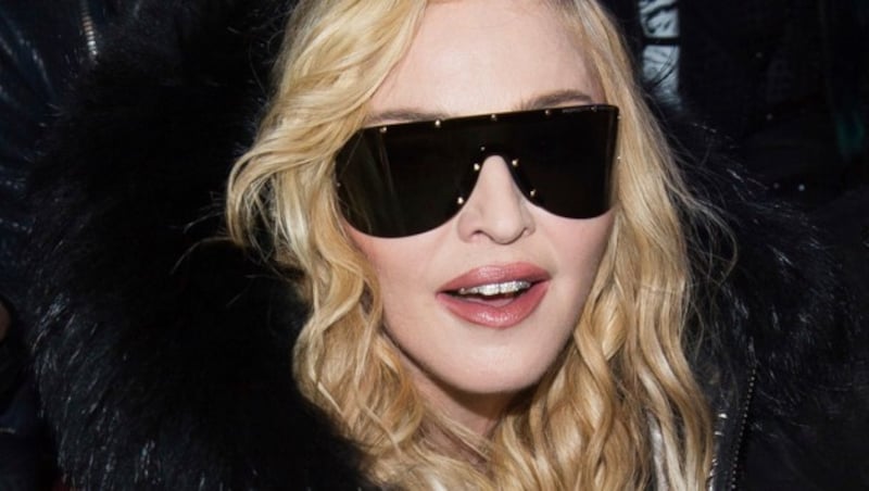 Madonna bei der Fashion-Show von Philipp Plein (Bild: AP)