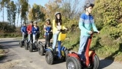 Segway-Touren sind auch in Salzburg sehr beliebt: Doch nicht allen passt das moderne Fahrgerät. (Bild: judt bgld.oberhauser/Symbolfoto)