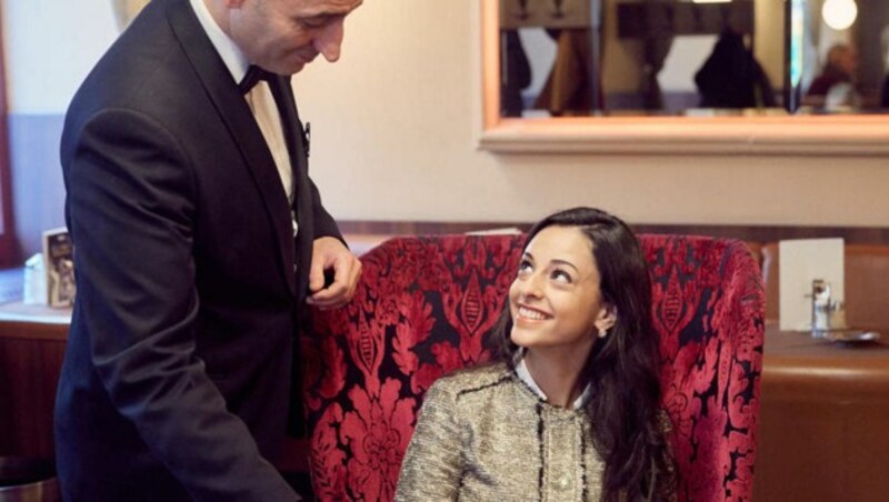 Hila Fahima singt beim heurigen Kaffeesiederball. (Bild: Starpix/Alexander TUMA)