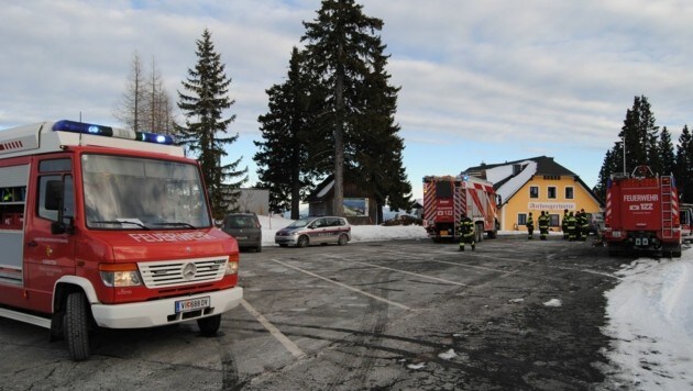 In der Aichingerhütte am Dobratsch war gefährliches Kohlenmonoxid ausgetreten. (Bild: HFW Villach)