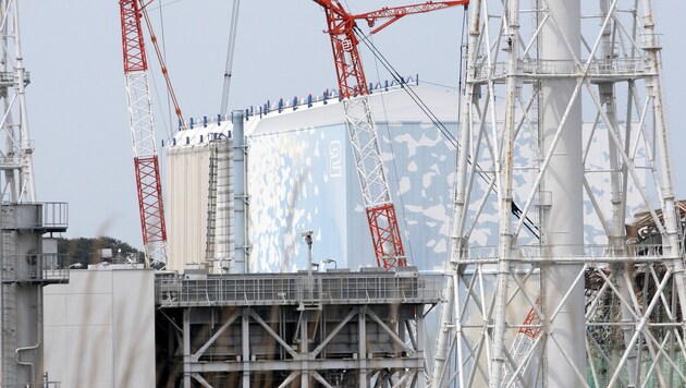 Die Reaktoren 1 und 2 in Fukushima (Bild: AFP/Tomohiro Ohsumi)