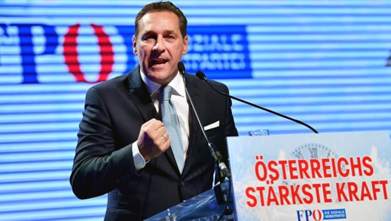 Strache (Bild: APA/Barbara Gindl)