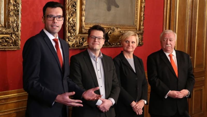 Heinrich Himmer, Jürgen Czernohorszky, Sandra Frauenberger und Michael Häupl (Bild: Zwefo)