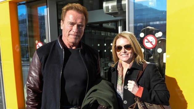 Arnold Schwarzenegger mit seiner Heather in Tirol. (Bild: zeitungsfoto.at/Liebl Daniel)