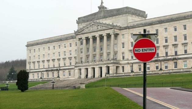 Das Parlament in Belfast (Bild: APA/AFP/PAUL FAITH)