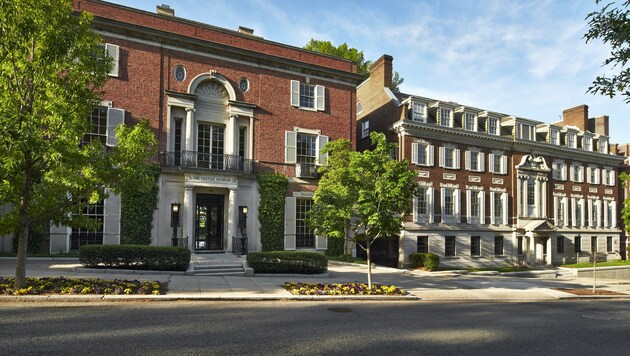 Die beiden Häuser des ehemaligen Textilmuseums sollen zu Bezos neuer Luxus-Bleibe werden. (Bild: museum.gwu.edu)