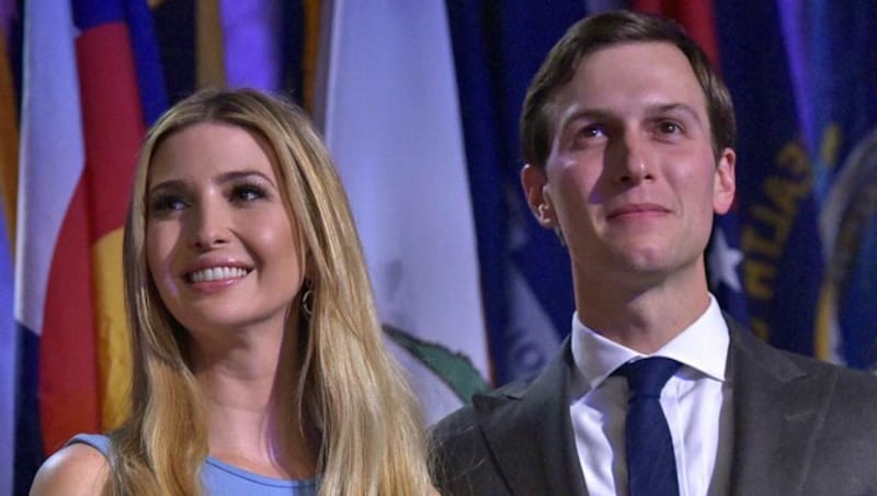 Ivanka Trump mit ihrem Ehemann Jared Kushner (Bild: APA/AFP/MANDEL NGAN)