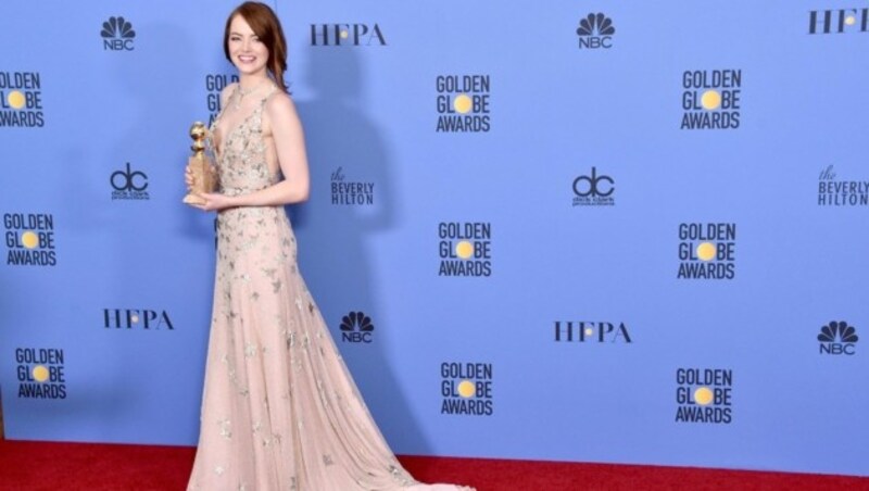 Emma Stone war der Star des Abends in ihrer Valentino-Robe. (Bild: APA/AFP/GETTY IMAGES/Alberto E. Rodriguez)