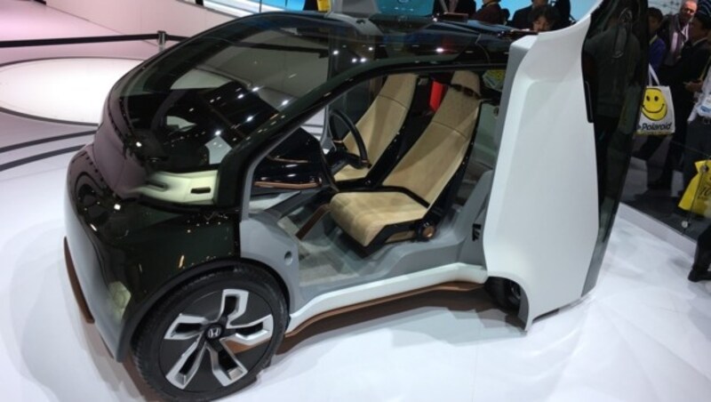 Hondas Elektro-Kleinwagen-Studie NeuV soll sich auf die Stimmung des Fahrers einstellen. (Bild: Honda)