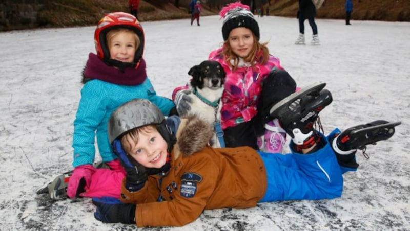 In Kärnten freuen sich die Kinder über zugefrorene Seen und Flüsse. (Bild: Uta Rojsek-Wiedergut)