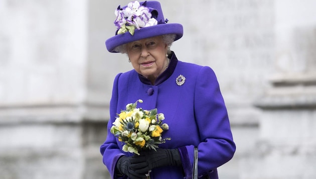 Queen Elizabeth II. (Bild: APA/AFP/JUSTIN TALLIS)