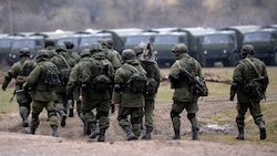 Russische Soldaten auf der Krim (Bild: AFP/picturedesk.com/Filippo Monteoforte)