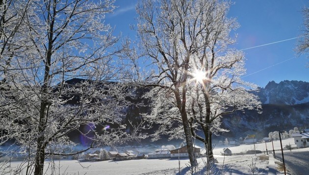 Der Frost verwandelte Gosau in einen echten Wintertraum. (Bild: Marion Hörmandinger)