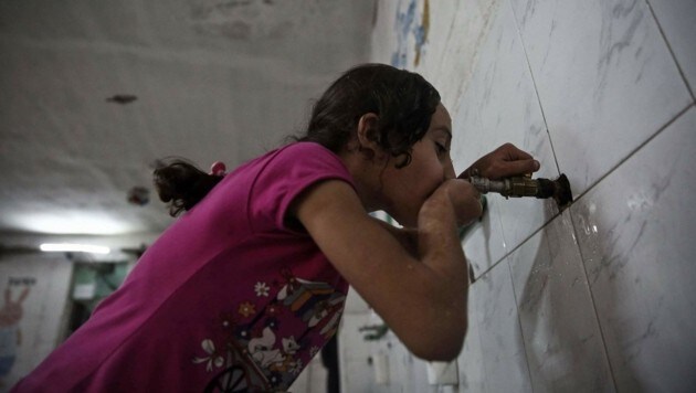Mädchen in Syrien (Bild: APA/AFP/SAMEER AL-DOUMY)