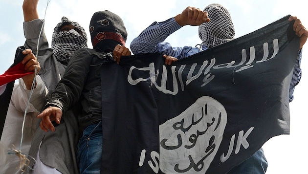 Die IS-Kämpfer verbreiten weltweit Angst und Schrecken. (Bild: AFP)