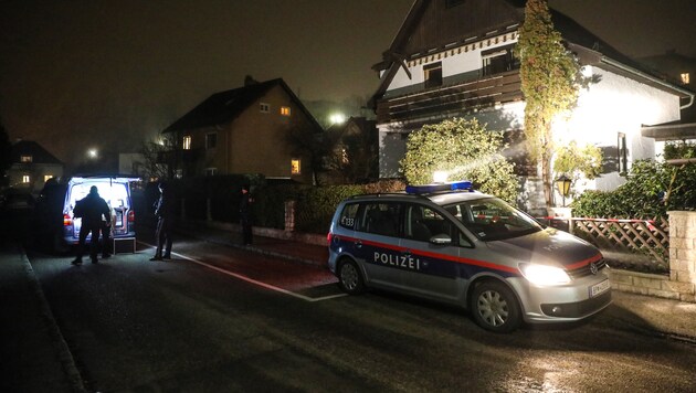 In diesem Haus kam es kurz vorm Heiligen Abend zur Tragödie, bei der eine 81-Jährige ums Leben kam. (Bild: Matthias Lauber)