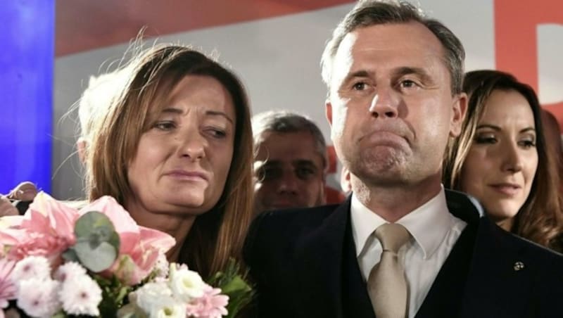 Enttäuschung bei Verena und Norbert Hofer (Bild: APA/Hans Klaus Techt)