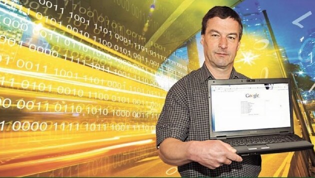 Kriminalist Wolfgang Haim, Computerexperte im Landeskriminalamt, kennt die Gefahren im Netz. (Bild: Kronen Zeitung Salzburg)