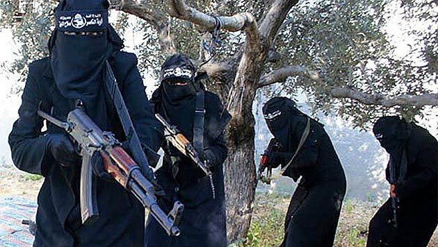 Auch Frauen kämpfen im Dschihad. Meist heiraten sie aber Kämpfer. (Bild: SyriaDeeply.org)