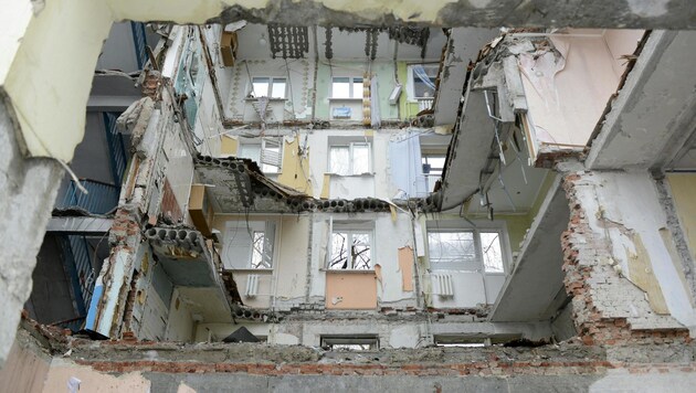 Zerstörung in Slowjansk (Bild: APA/ANGELIKA KREINER)