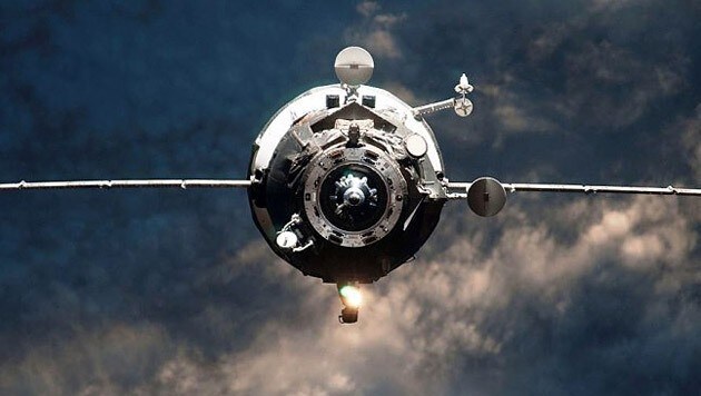 Ein russischer Raumfrachter vom Typ "Progress" (Bild: NASA-TV)