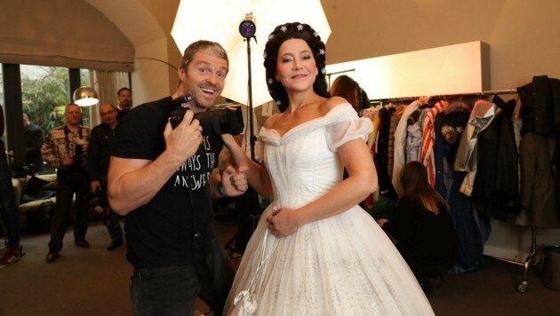 Manfred Baumann mit Monica Weinzettl, die ab März bei der ORF-Show "Dancing Stars" mittanzt. (Bild: Starpix/Alexander TUMA)