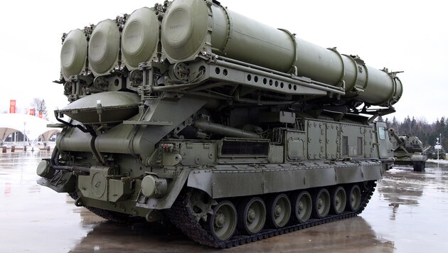 Die russische Bauart des S-300-Raketenabwehrsystems (Bild: vitalykuzmin.net)