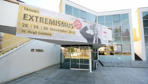 Gut 300 Experten und Gäste diskutieren in Virgil über "Extremismus". (Bild: Max Grill)