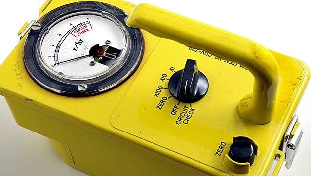 Mit einem Geigerzähler, wie diesem, wird radioaktive Strahlung gemessen. (Bild: thinkstockphotos.de)