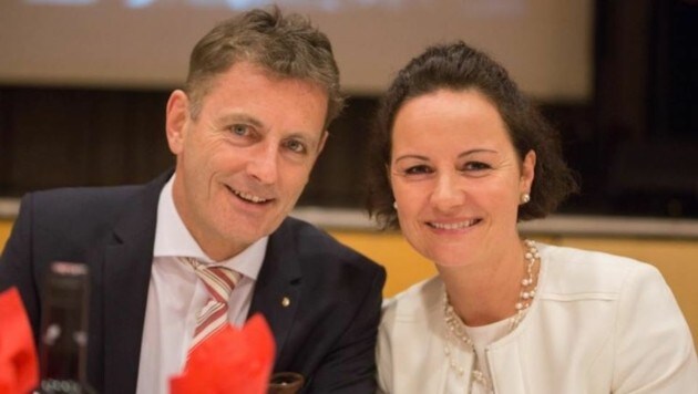 SPÖ-Power-Paar: Othmar Schneglberger und Conny Ecker sind seit rund zwei Jahren zusammen. (Bild: Arne Müseler)