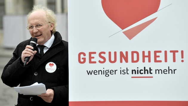 Streitbar: Der scheidende Präsident Artur Wechselberger bei einer Demonstration (Bild: APA/HANS KLAUS TECHT)