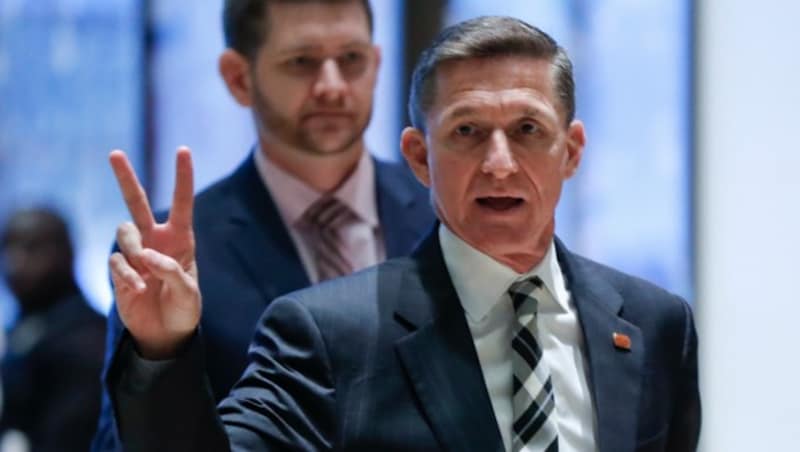 Michael Flynn am 17. November 2016 im Trump Tower (Bild: AP)