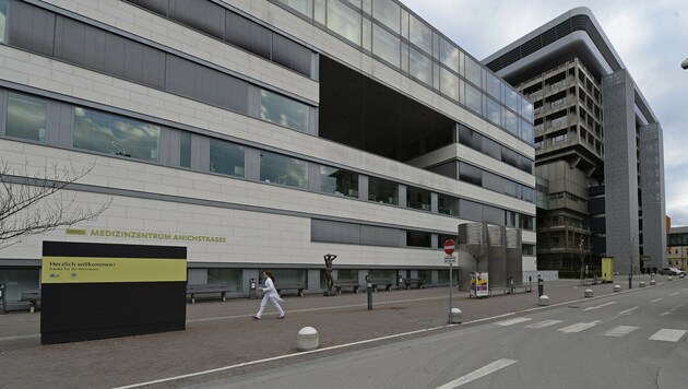 Die Universitätsklinik Innsbruck (Bild: APA/ROBERT PARIGGER)