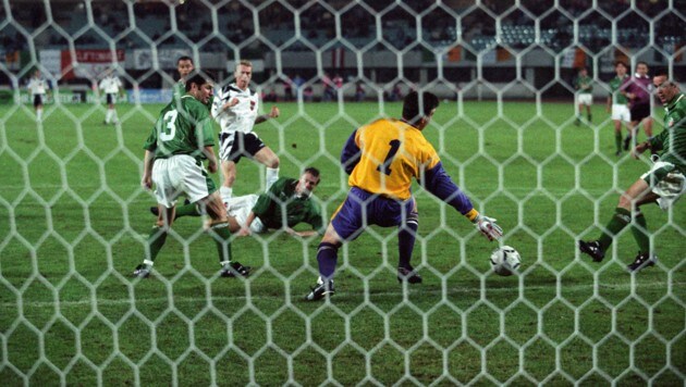 Peter Stöger erzielte 1996 beim 3:1-Heimsieg alle drei Tore der österreichischen Nationalmannschaft. (Bild: Franz Votava)
