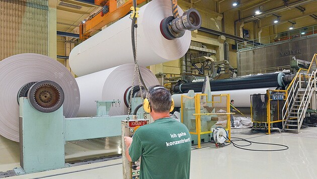 In der Papierfabrik in Steyrermühl müssen 125 Mitarbeiter gehen. (Bild: (c) UPM Kymmene Austria GmbH)