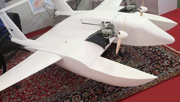 Die Kamikaze-Drohne der iranischen Revolutionsgarden (Bild: APA/AFP/TASNIM NEWS)