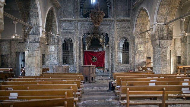 Die Kirche in Bartella ist durch die IS-Herrschaft arg in Mitleidenschaft gezogen worden. (Bild: ASSOCIATED PRESS)