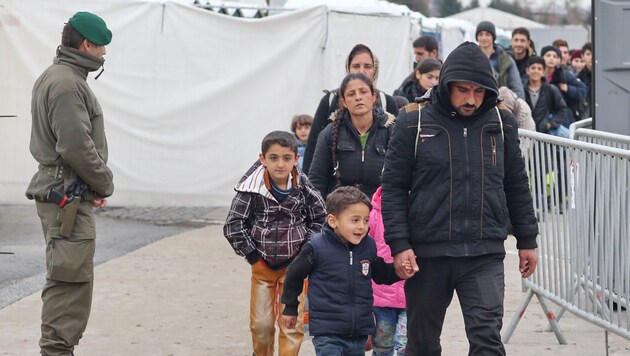 Viele Monate war Spielfeld ein Nadelöhr für Flüchtlinge auf der Balkanroute. (Bild: Sepp Pail)