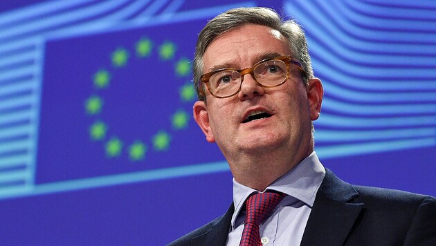 EU-Sicherheitskommissar Julian King (Bild: APA/AFP/JOHN THYS)