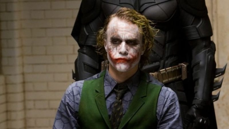 Heath Ledger in seiner Paraderolle als Joker (Bild: APA/WARNER BROS)