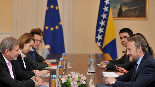 Vertreter der EU und Bosnien-Herzegowinas in Brüssel (Bild: AFP)