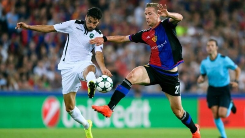 Da war Marc Janko noch für den FC Basel im Spiel - aber nicht mehr lange. (Bild: AFP)
