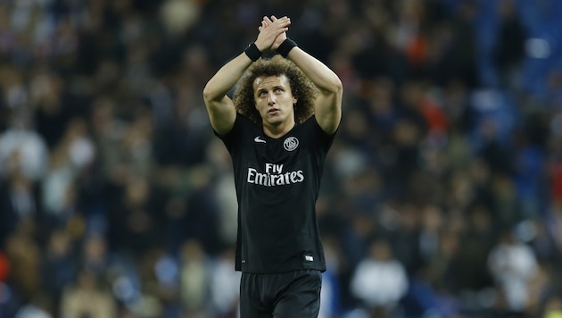 Servus, Paris! David Luiz kehrt zu Chelsea zurück. (Bild: AP)