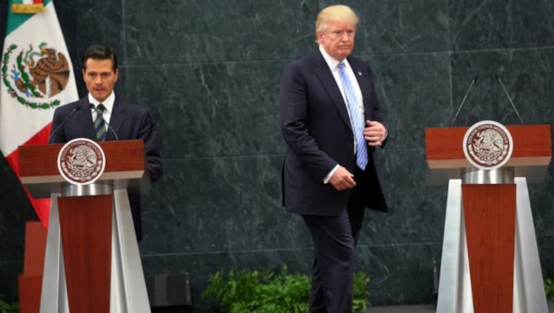 Donald Trump zu Besuch beim mexikanischen Präsidenten Enrique Pena Nieto (Bild: ASSOCIATED PRESS)