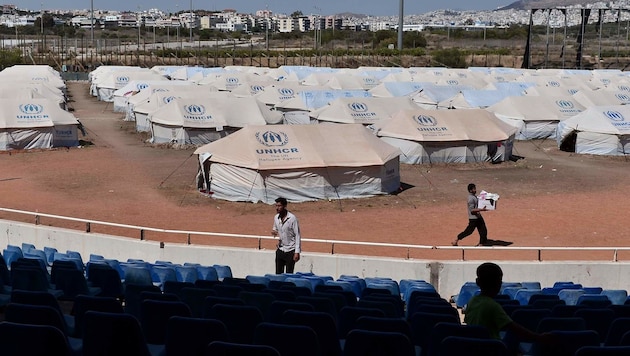 Ein Teil des Flüchtlingslagers Elleniko (Bild: APA/AFP/LOUISA GOULIAMAKI)