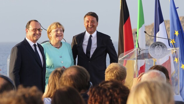 Francois Hollande, Angela Merkel und Matteo Renzi (Bild: AP)