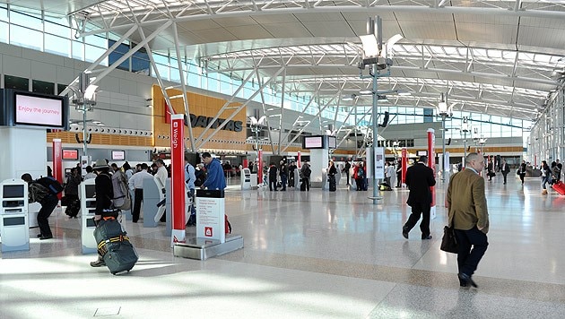 Der Flughafen von Sydney (Bild: DEAN LEWINS/EPA/picturedesk.com)