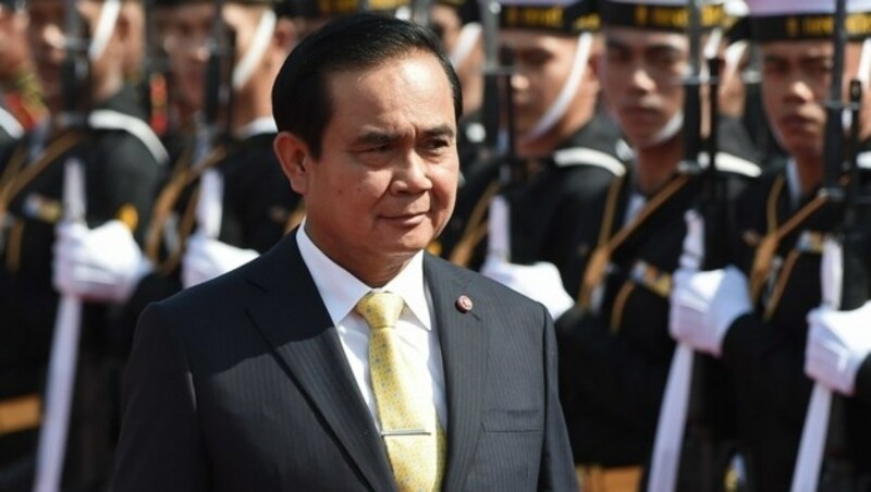 Seit dem Militärputsch im Jahr 2014 übt General Prayut Chan-o-cha die Regierungsgewalt aus. (Bild: APA/AFP/CHRISTOPHE ARCHAMBAULT)