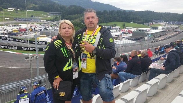 Claudia und Franz Kofler sind beim Österreich-GP live dabei! (Bild: Kofler)